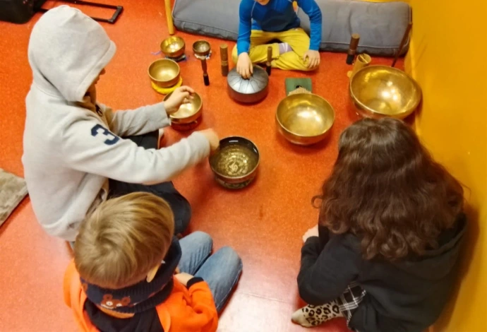 Atelier d'entraide et coopération à l'Ecole Les Bambous